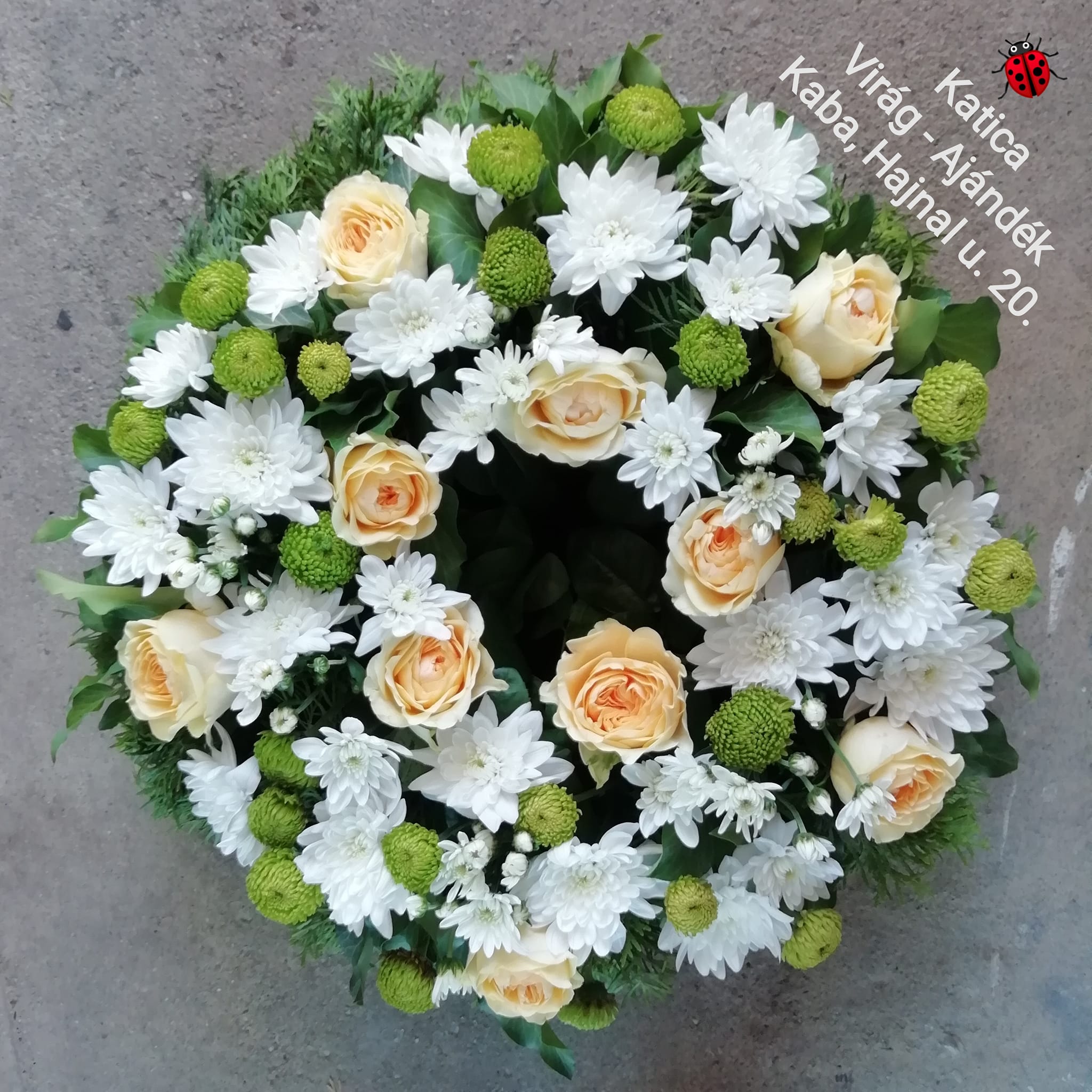 Görög koszorú barack rózsával